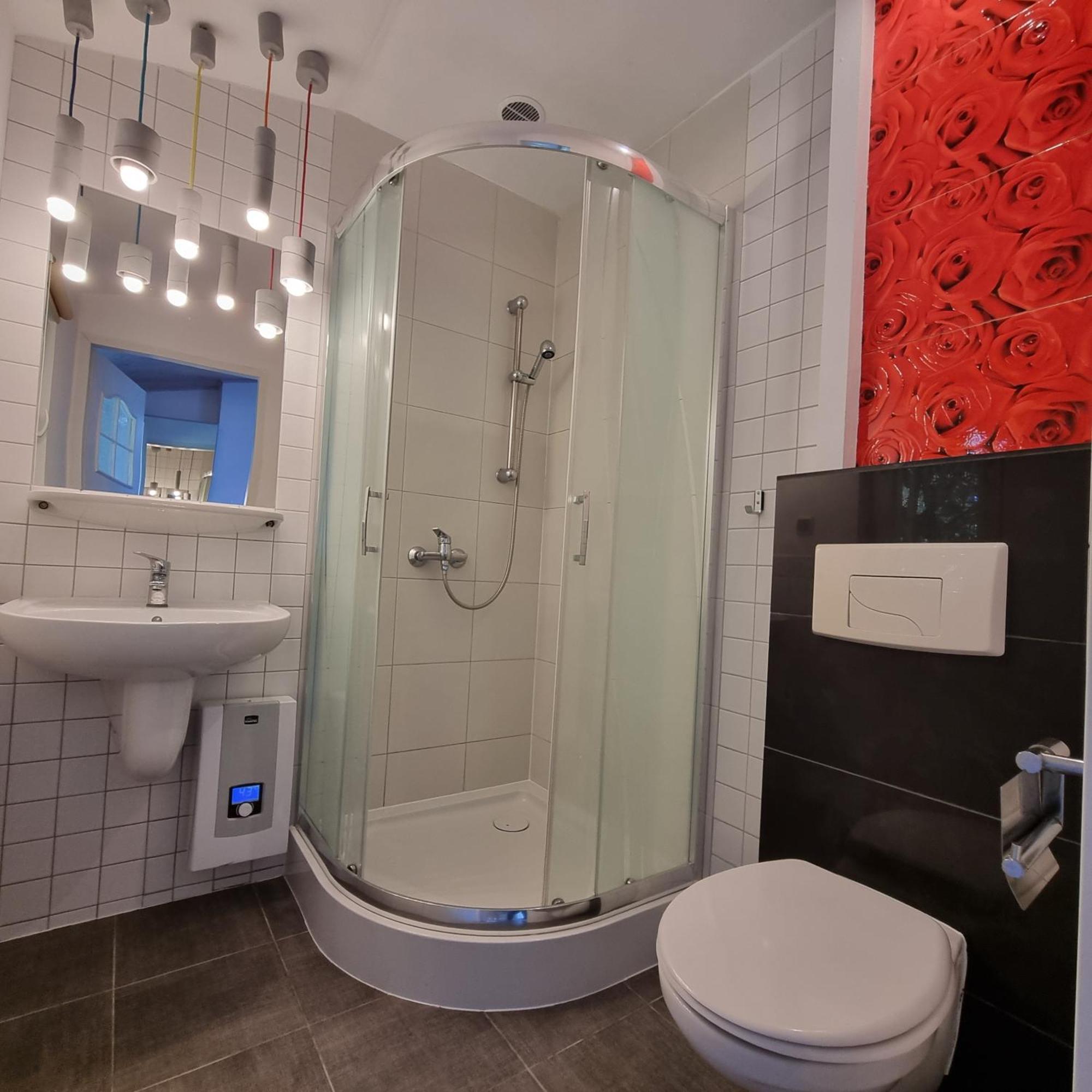 Pokoje I Apartamenty Przy Sosnowej Poddabie Bagian luar foto