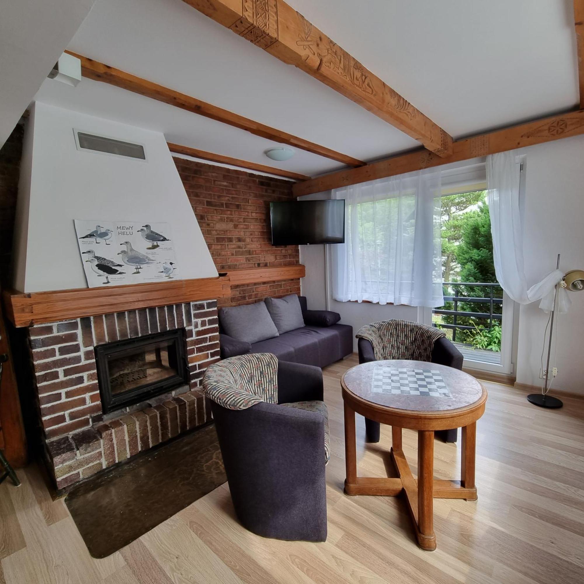Pokoje I Apartamenty Przy Sosnowej Poddabie Bagian luar foto